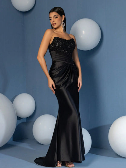 Elegant Fitted V-Neck High Slit Evening Gown, Shiny Black Beaded Sequin Patchwork Pleated Formal Dress, Suitable for Ball, Party, Cocktail, Bridesmaid